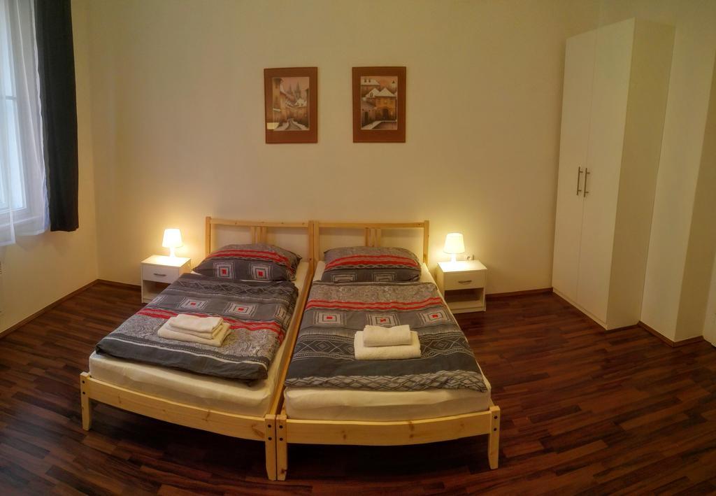 Jezerka Apartments Prague Ngoại thất bức ảnh