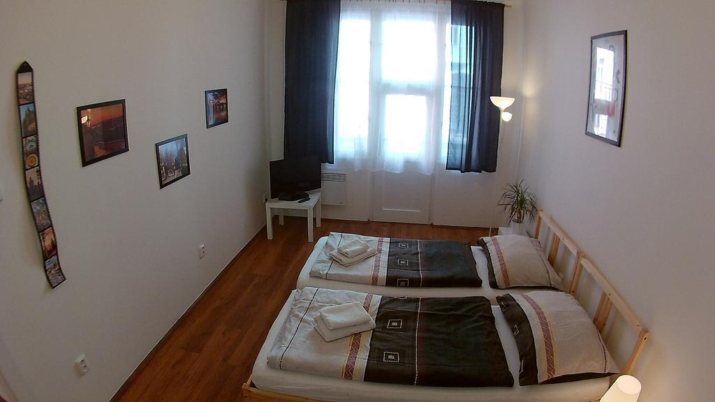 Jezerka Apartments Prague Ngoại thất bức ảnh
