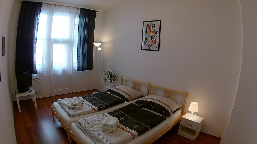 Jezerka Apartments Prague Ngoại thất bức ảnh