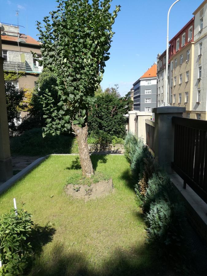 Jezerka Apartments Prague Ngoại thất bức ảnh