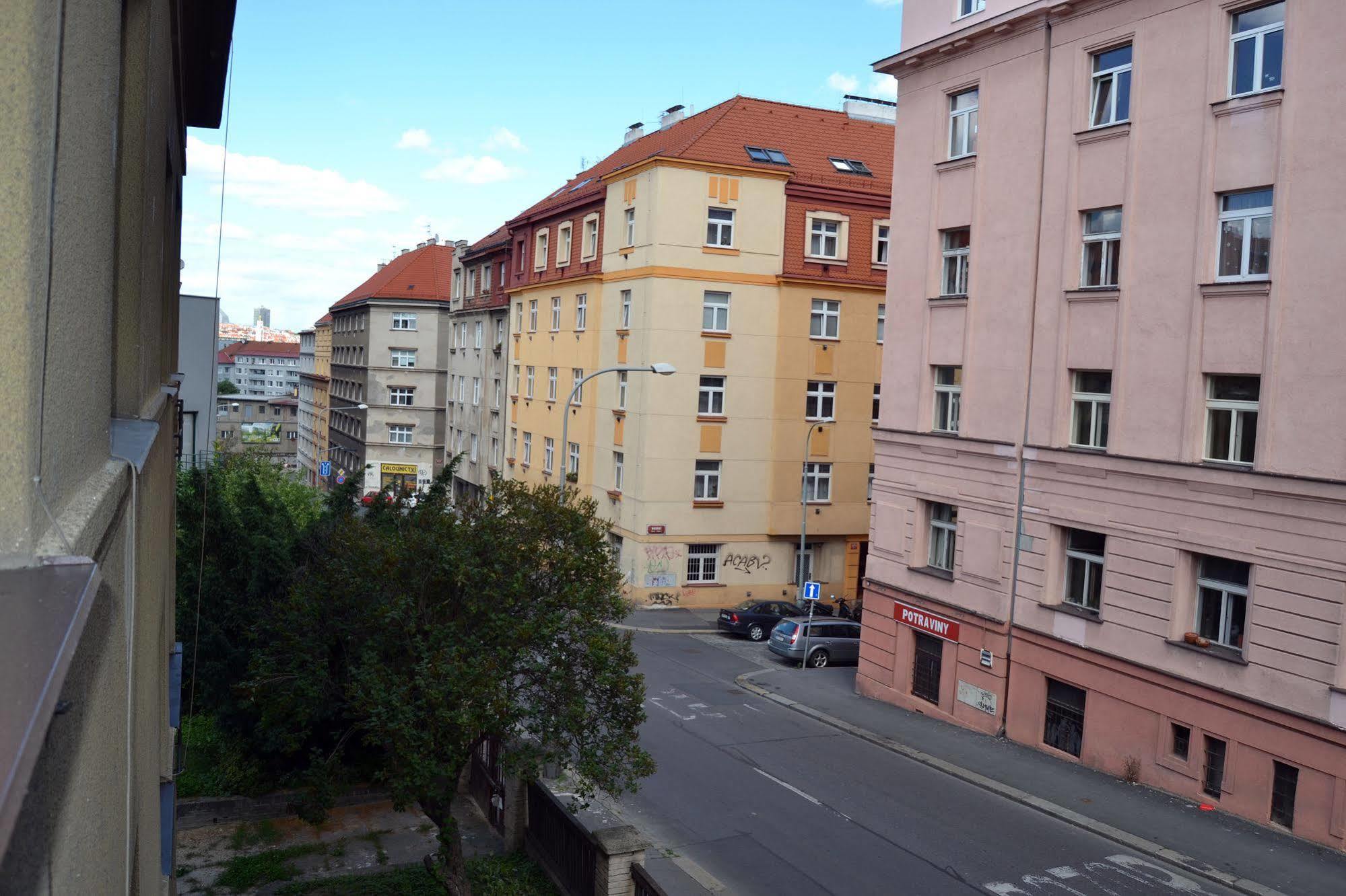 Jezerka Apartments Prague Ngoại thất bức ảnh